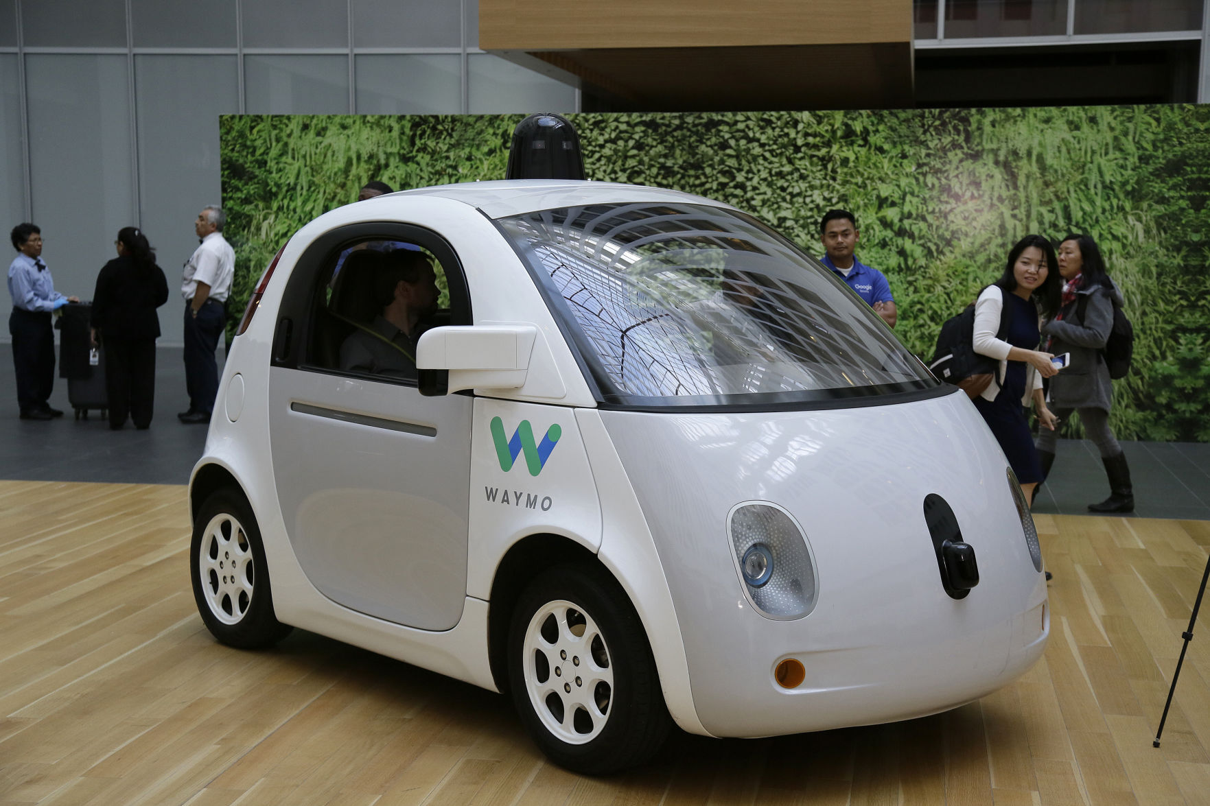Self driving vehicle